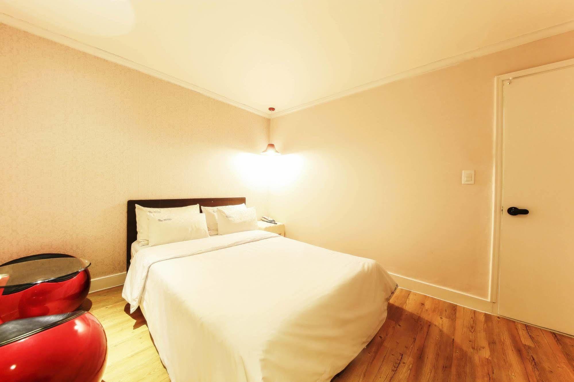 Hotel Goguma Shinchon Σεούλ Εξωτερικό φωτογραφία
