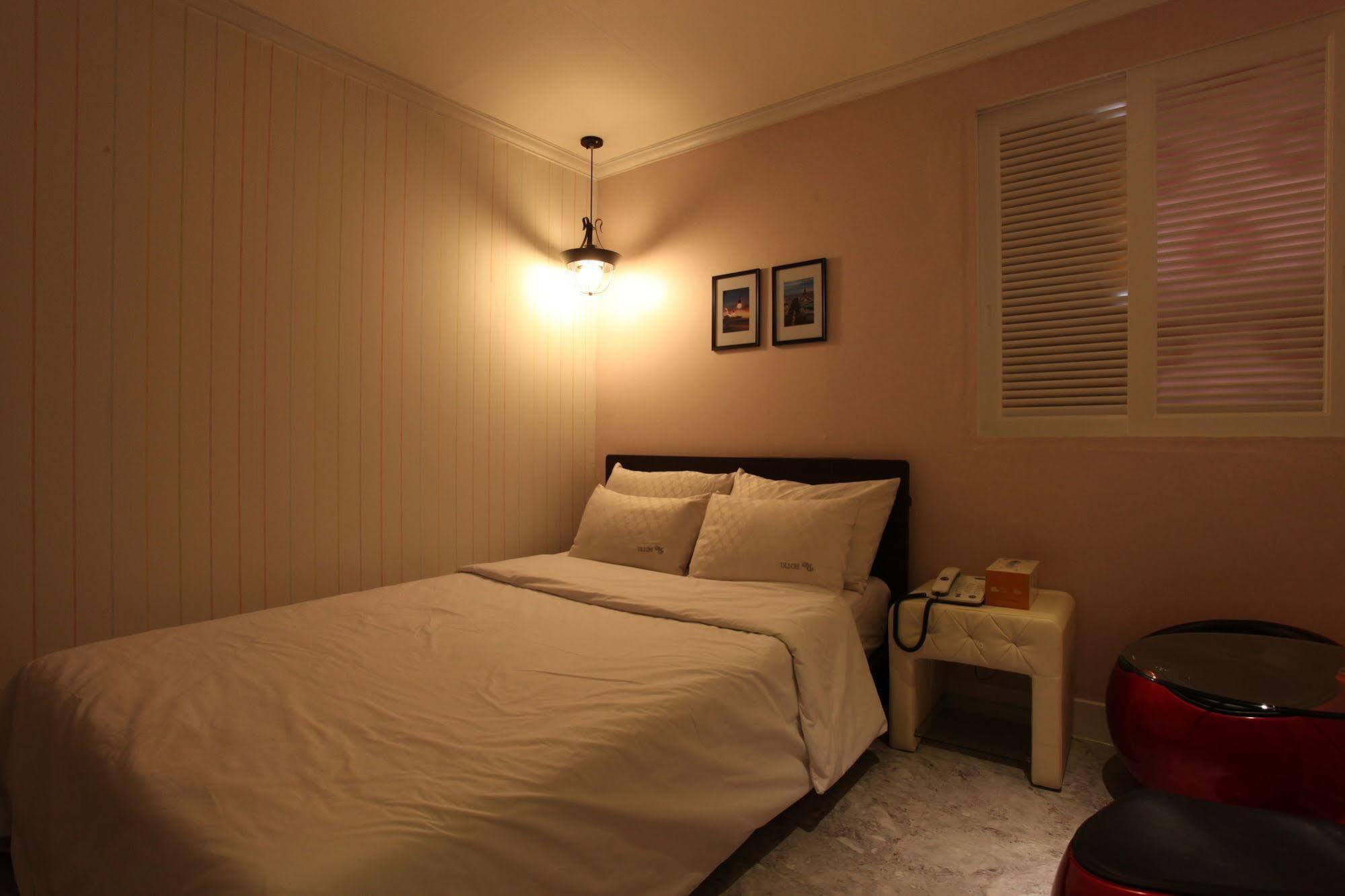 Hotel Goguma Shinchon Σεούλ Εξωτερικό φωτογραφία